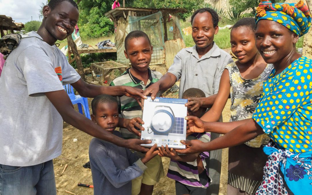 Solar Lantern til alle vores sponsor-familier